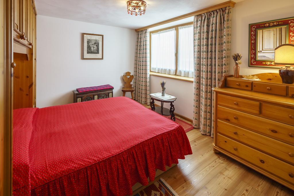 Villa Tullia - Stayincortina Cortina dʼAmpezzo Dış mekan fotoğraf